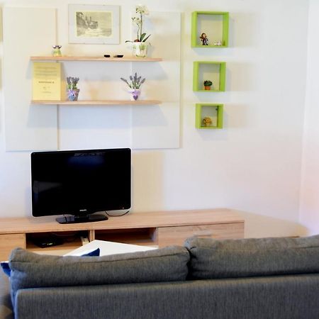 Villy City Apartment Palit Екстериор снимка